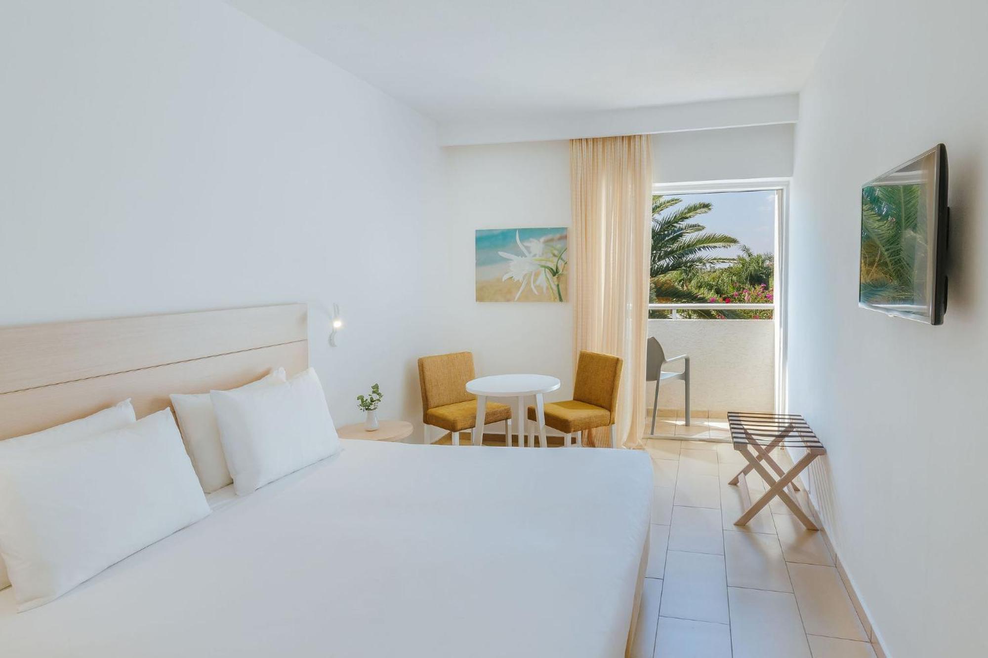 Nissi Park Hotel Aya Napa Dış mekan fotoğraf